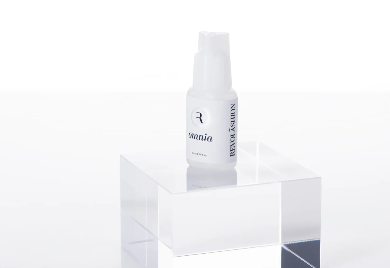 Omnia Clear Adhesive