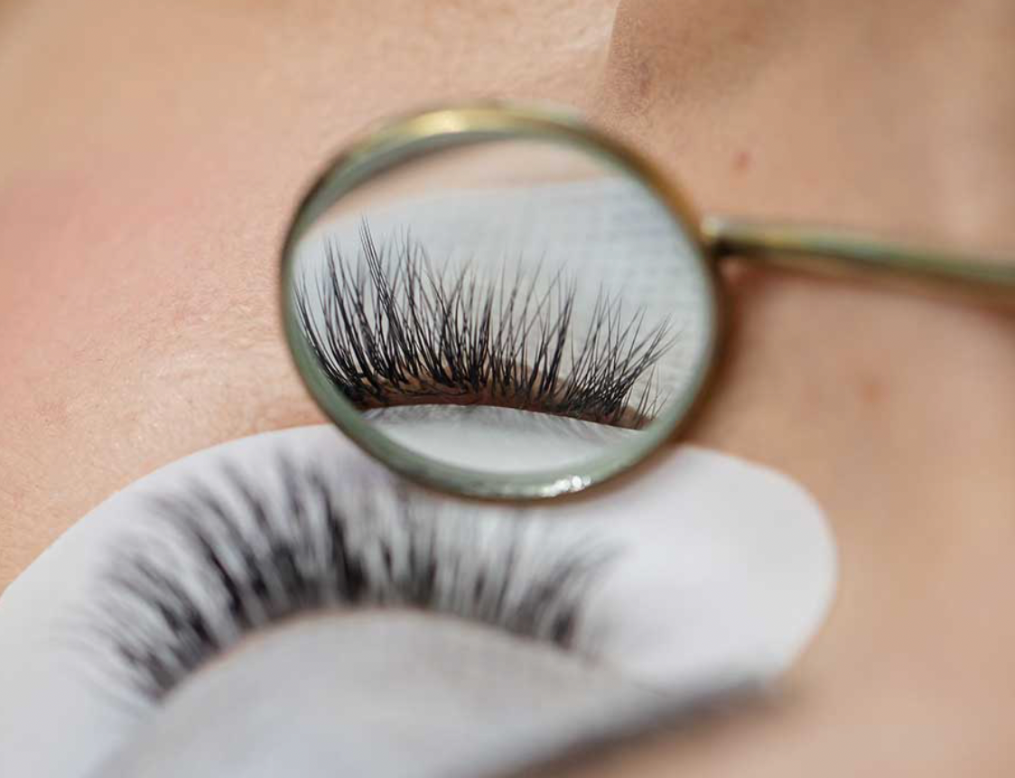 Lash Affair Mirror